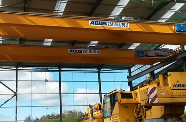 Pont roulant bipoutre avec capacité de levage de 25 t et treuils à câble GM5000